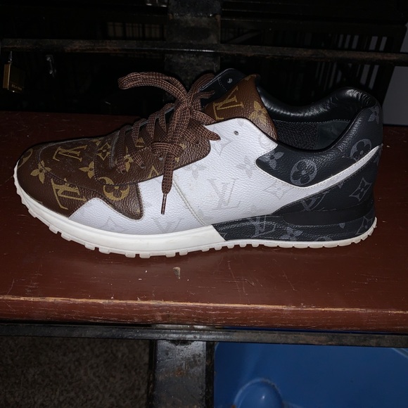 Louie Vuitton men’s sneakers - Picture 4 of 6